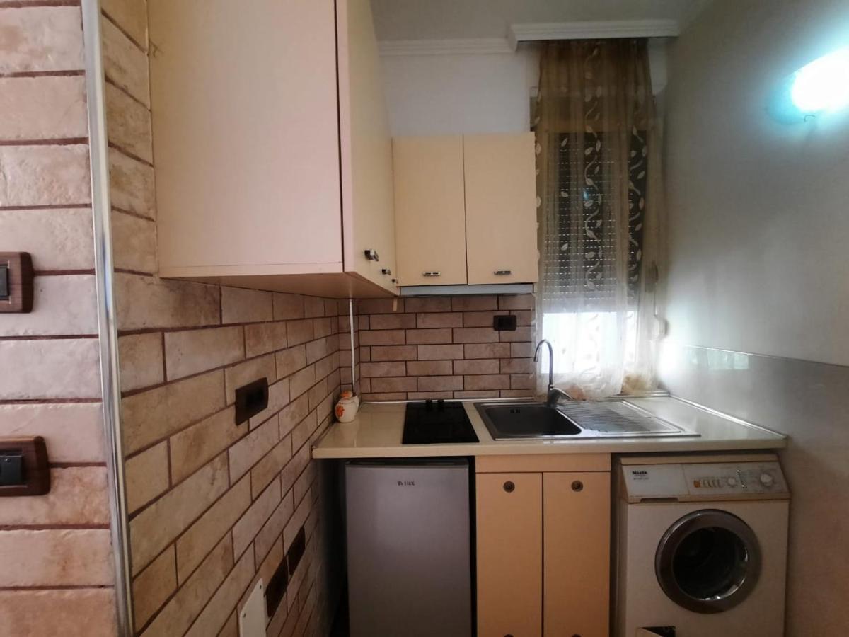 Lovely & Quite Appart 1234gs Appartement Tirana